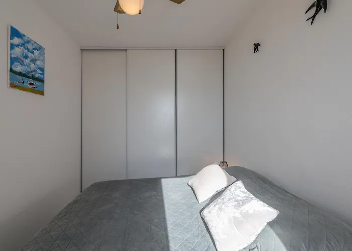 Apartment Les Terrasses Du Levant-2 By Interhome *