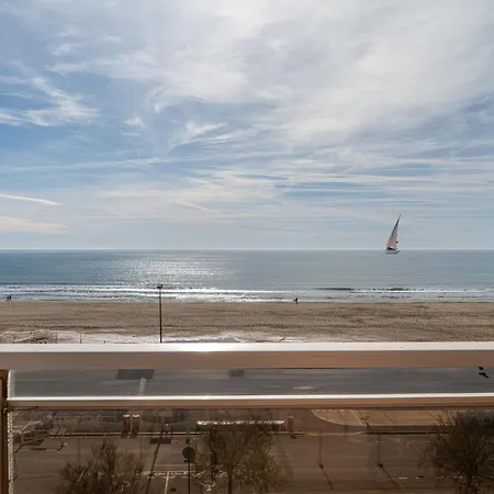 Apartment Apartment Les Terrasses Du Levant By Interhome *